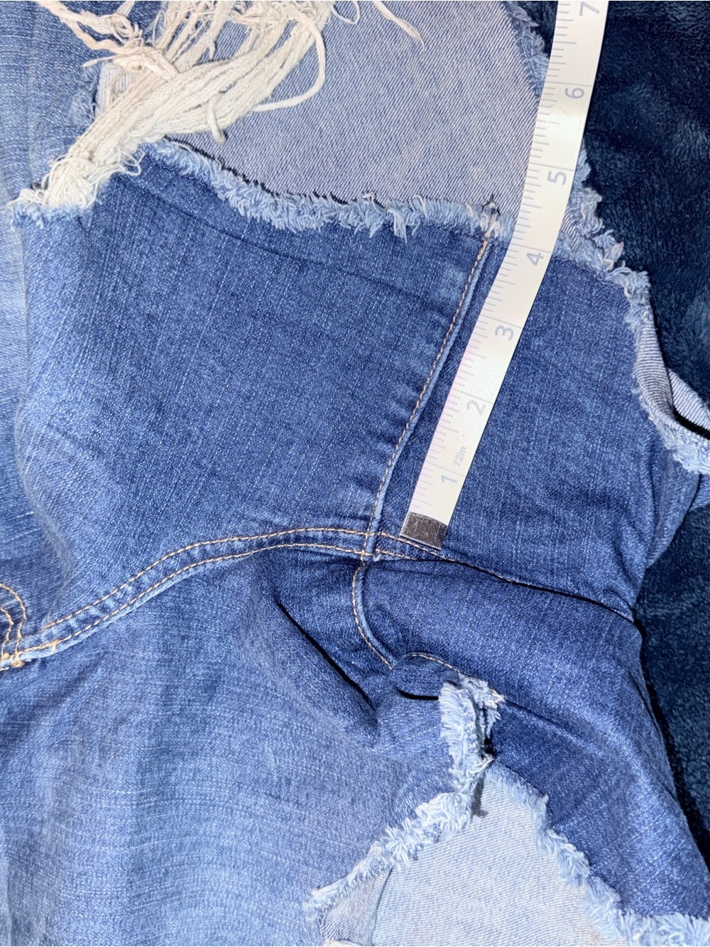 torrid Distressed Dark Blue Denim Cutoff Shorts - Picture 4 of 4